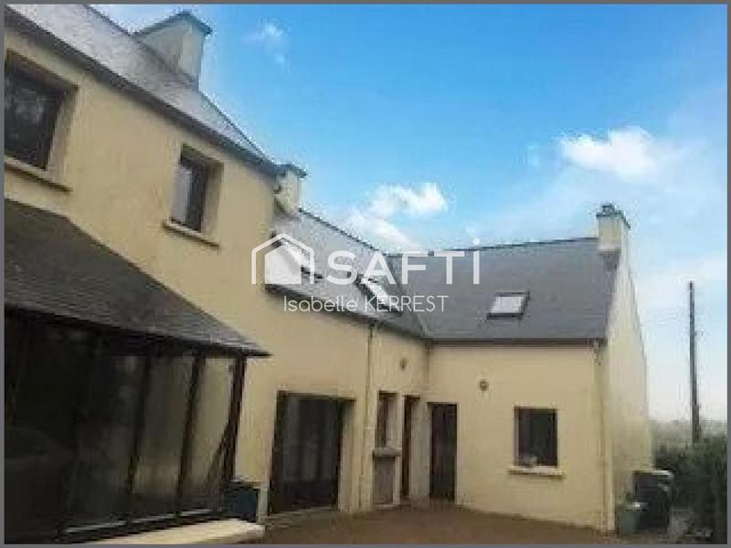 Maison - 176 m² - 10 pièces