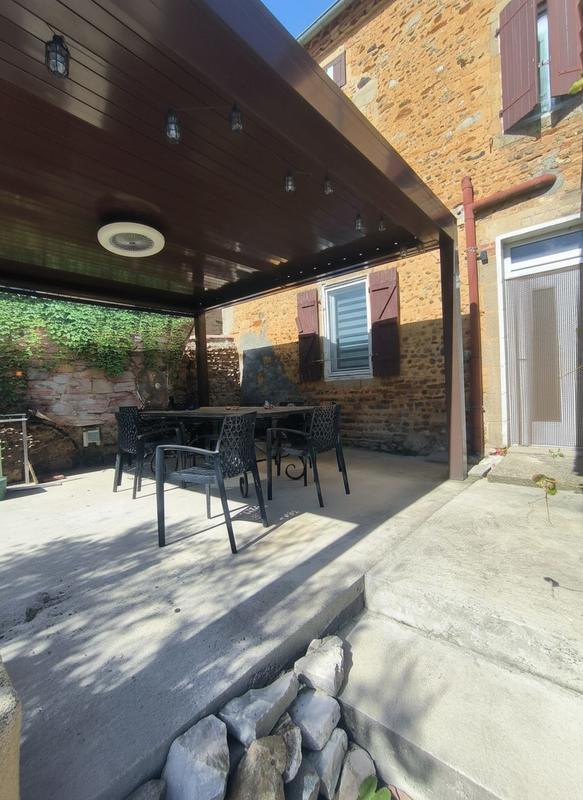 Maison traditionnelle - 186 m² - 7 pièces