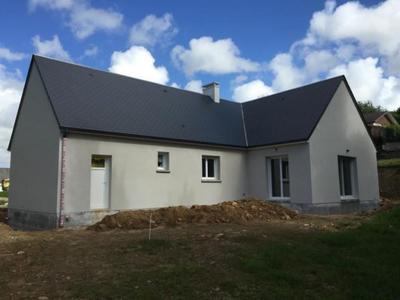 Maison - 90 m² - 4 pièces