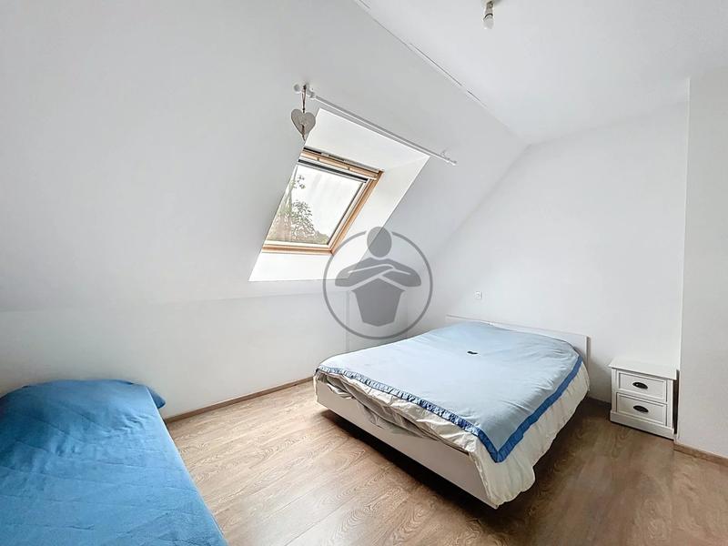 Maison - 163 m² - 8 pièces