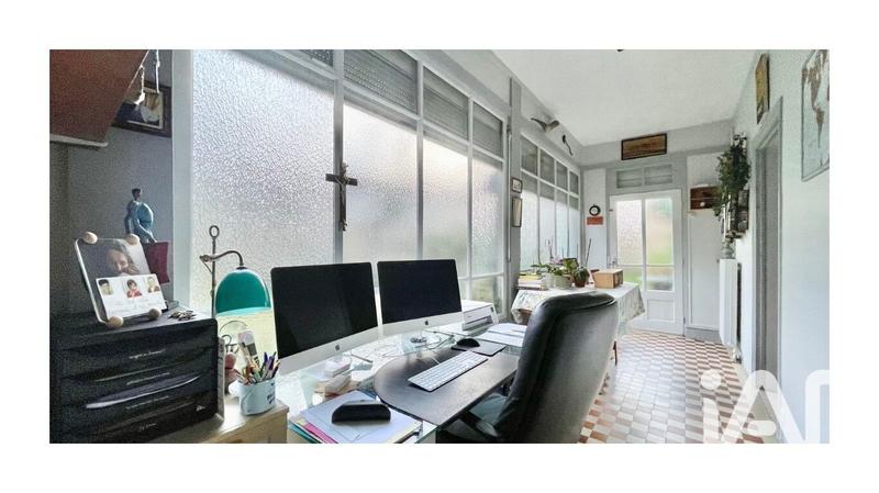 Maison - 200 m² - 7 pièces