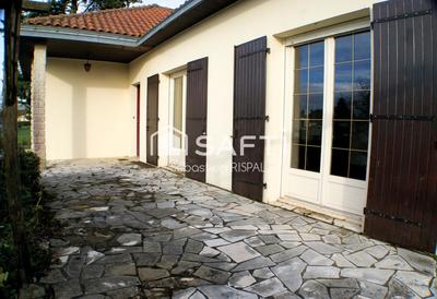 Maison - 214 m² - 7 pièces