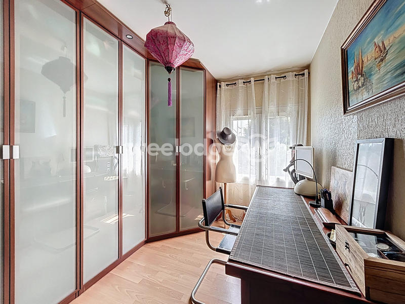 Maison - 86 m² - 5 pièces