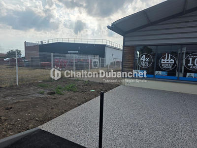 Local d'activités - 270 m²