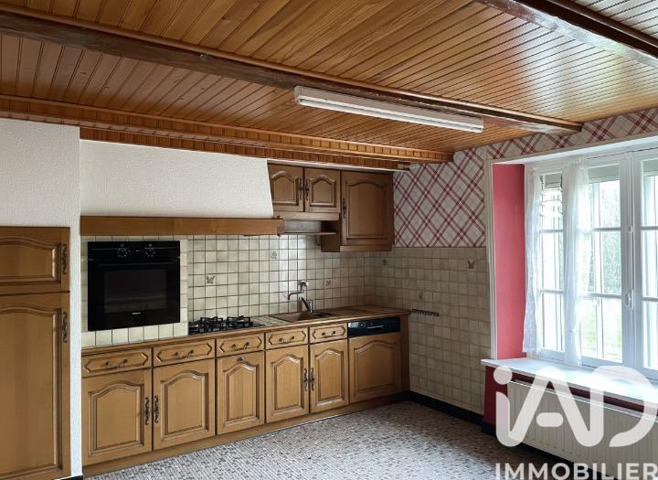Maison - 143 m² - 6 pièces