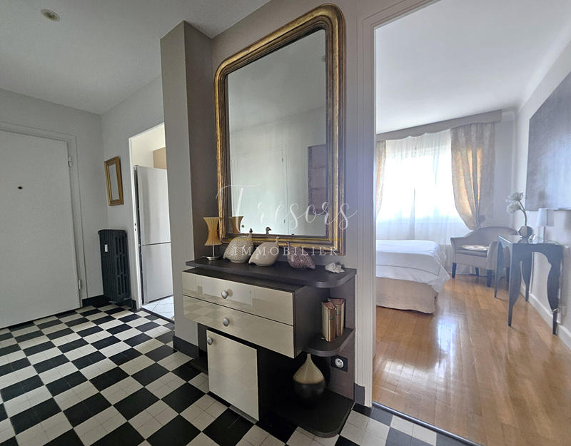 Appartement - 80 m² - 4 pièces