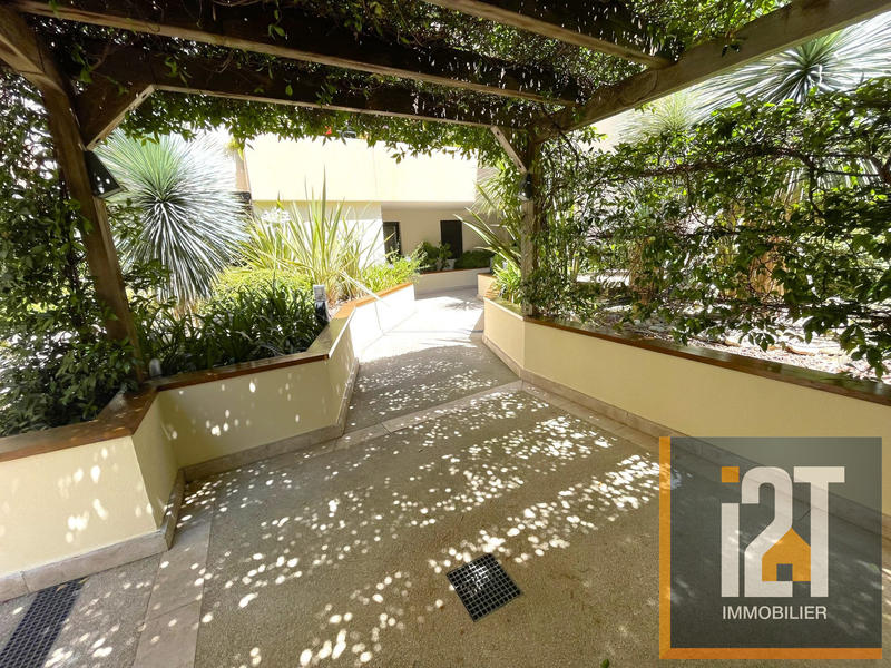 Appartement - 122 m² - 4 pièces