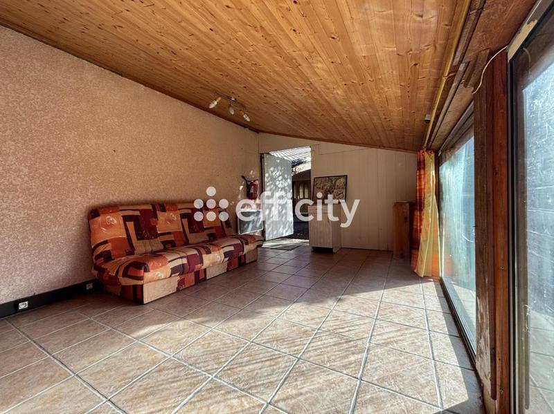 Maison - 184 m² - 5 pièces