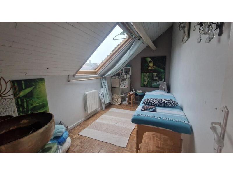 Maison - 200 m² - 7 pièces