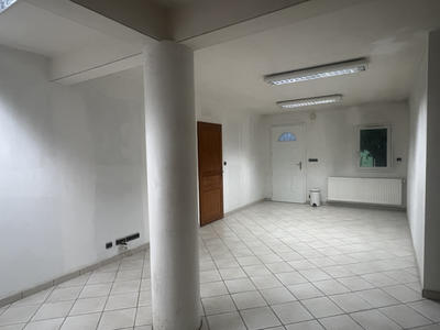 Bureau - 75 m² - 3 pièces