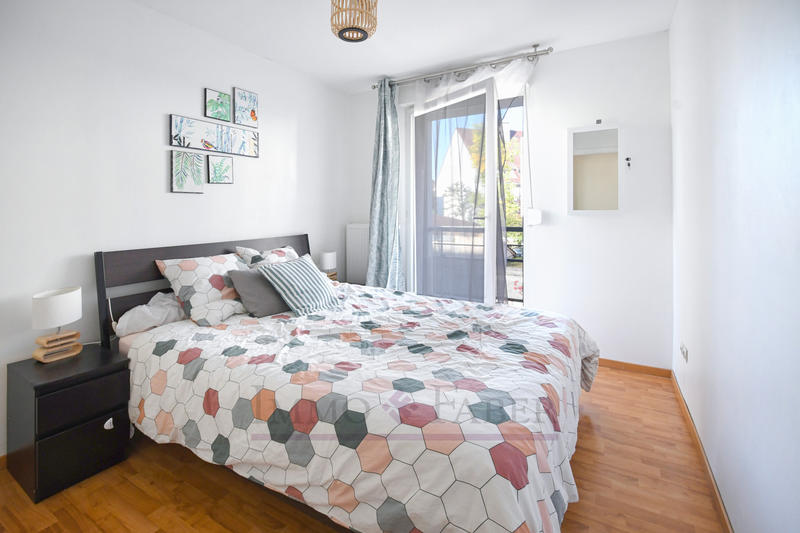 Appartement - 85 m² - 3 pièces