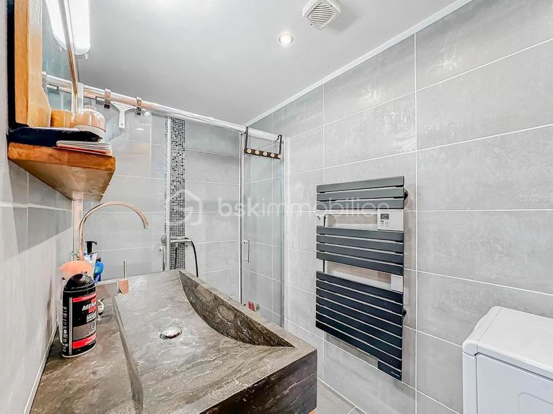 Immeuble - 280 m² - 13 pièces