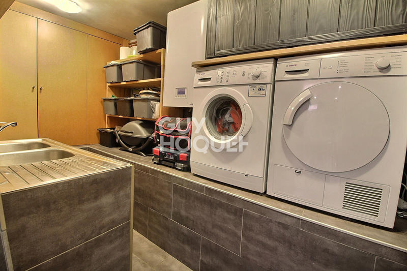 Maison - 138 m² - 6 pièces