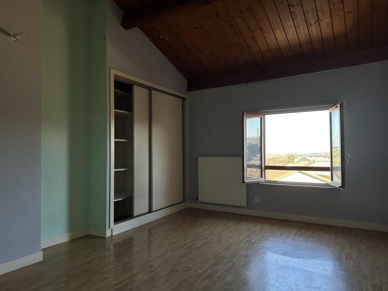 Maison - 138 m² - 4 pièces