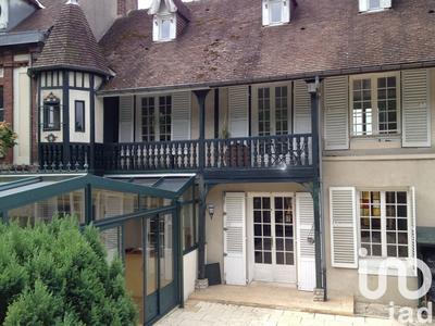 Maison - 156 m² - 7 pièces