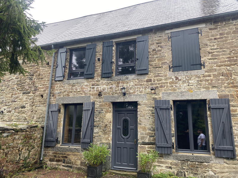 Maison - 163 m² - 7 pièces