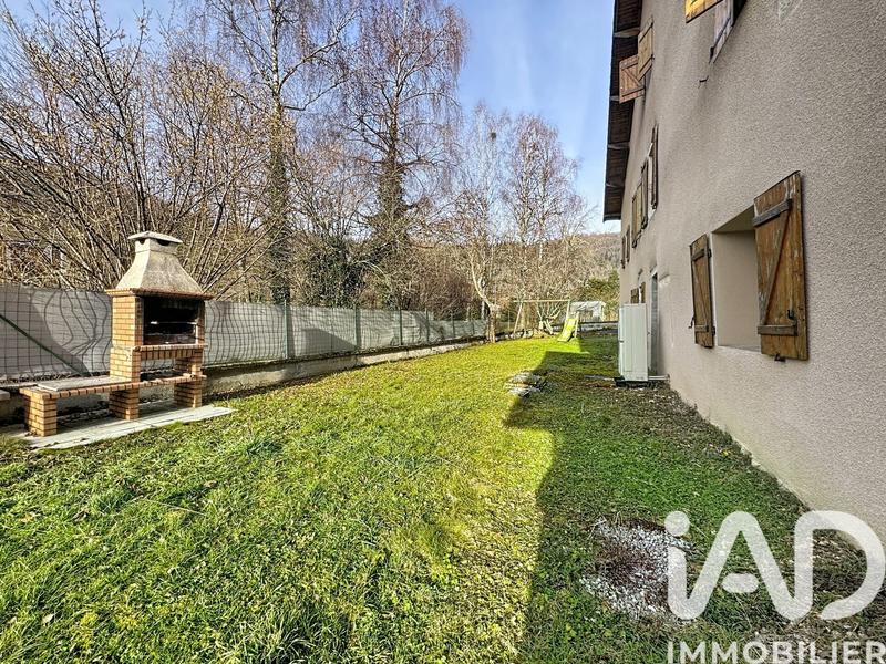 Maison de village - 186 m² - 6 pièces