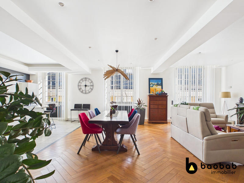 Appartement - 172 m² - 5 pièces