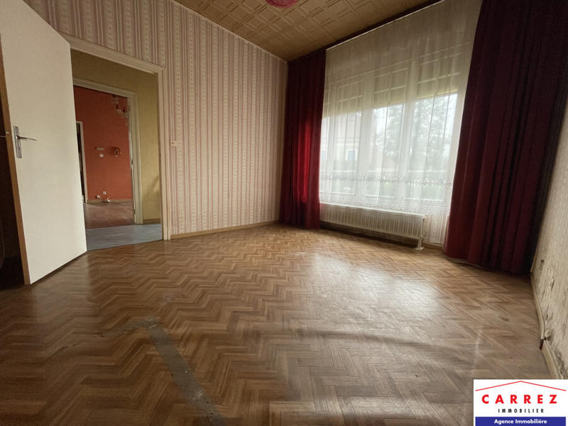 Maison - 184 m² - 11 pièces