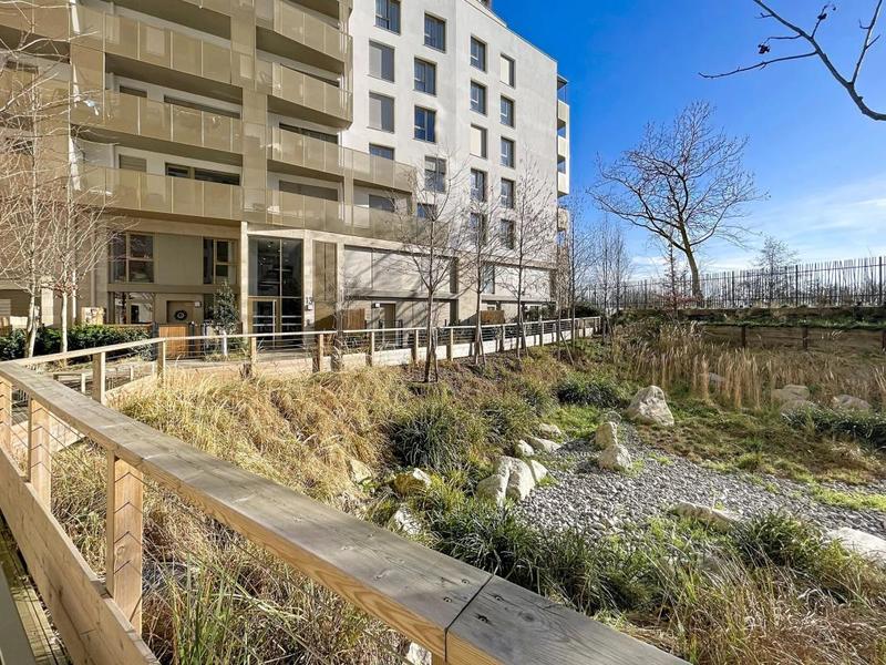 Appartement - 103 m² - 5 pièces