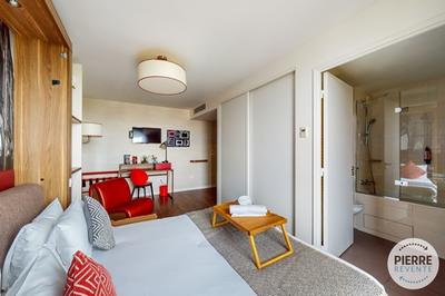 Studio - 25 m² - 1 pièce