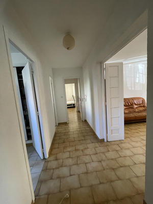 Appartement - 83 m² - 4 pièces