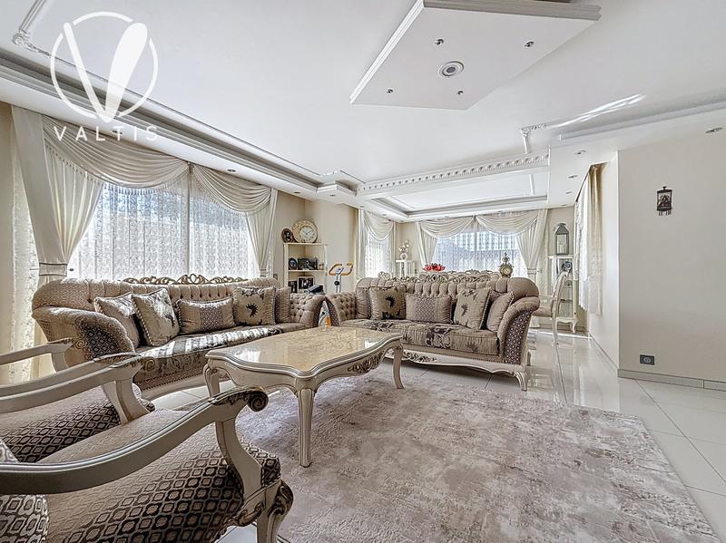 Maison contemporaine - 152 m² - 7 pièces