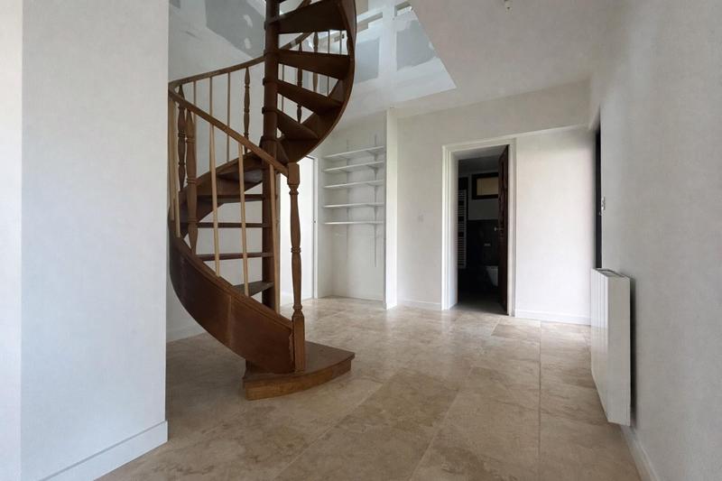 Maison - 135 m² - 6 pièces