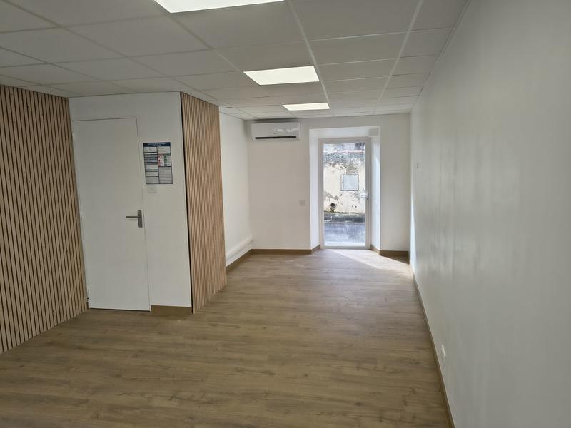 Local commercial - 32 m²