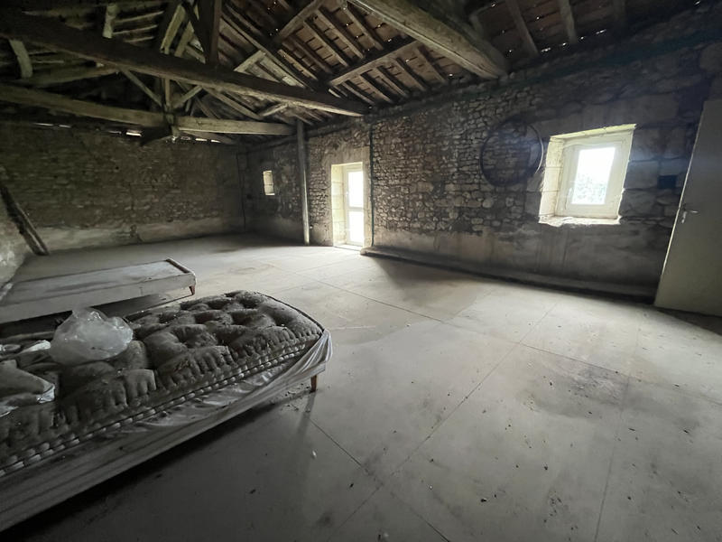 Maison - 206 m² - 5 pièces