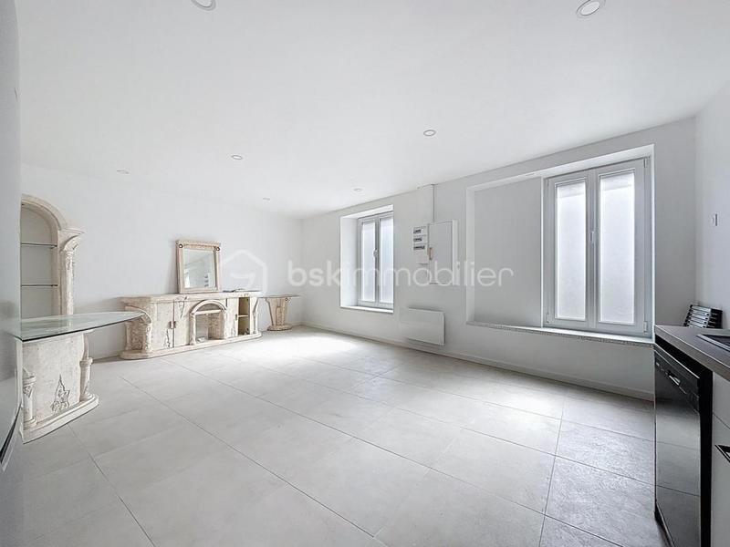 Appartement - 75 m² - 3 pièces