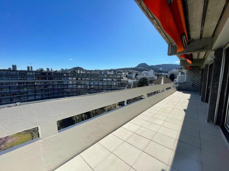 Appartement - 101 m² - 4 pièces