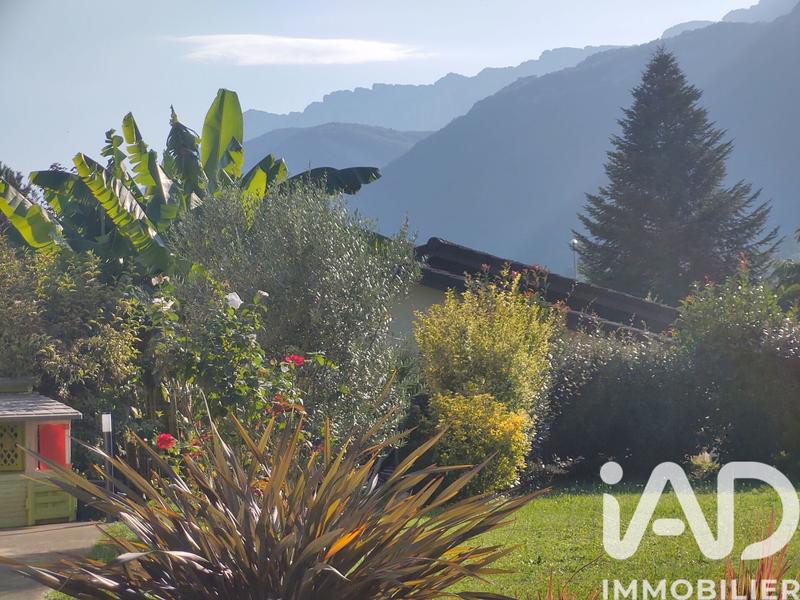 Maison - 160 m² - 6 pièces