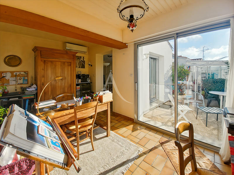 Maison - 95 m² - 4 pièces