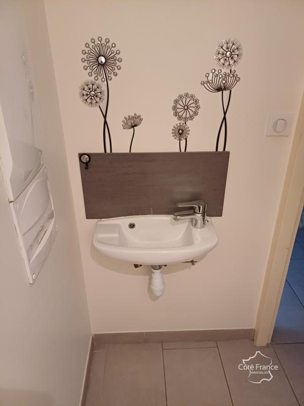 Maison en pierre - 151 m² - 7 pièces