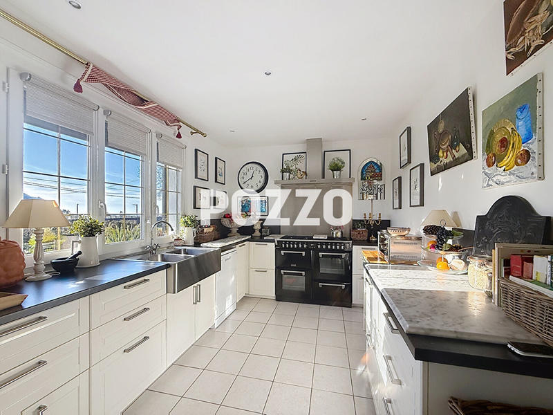 Maison - 125 m² - 5 pièces