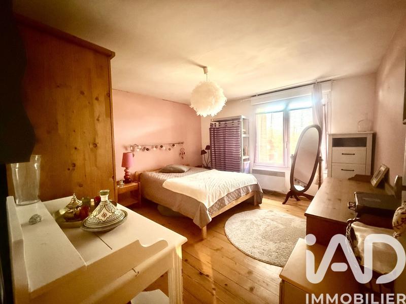 Maison - 110 m² - 4 pièces