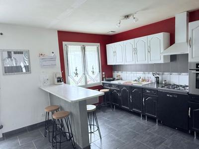 Maison - 110 m² - 5 pièces