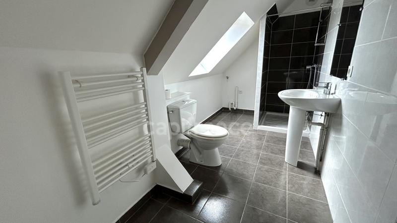 Immeuble - 207 m² - 9 pièces