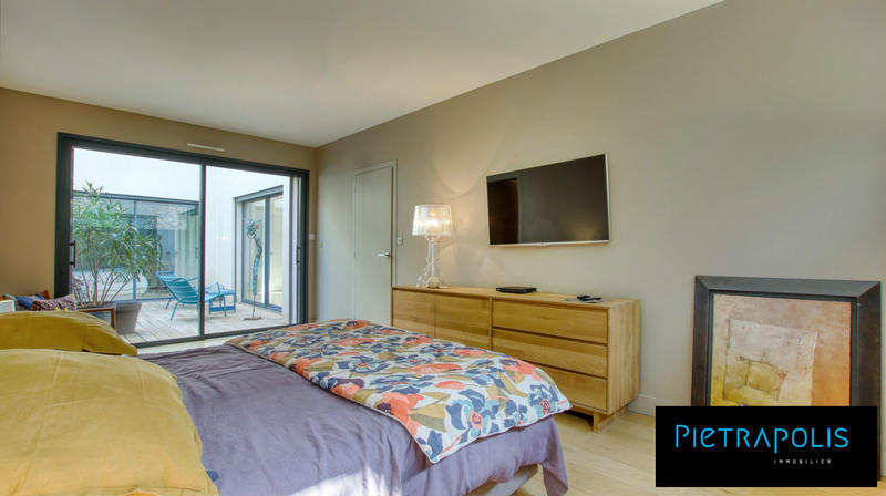 Maison contemporaine - 210 m² - 5 pièces