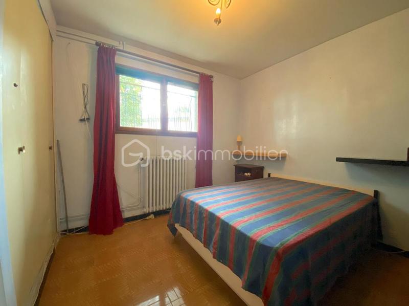 Maison - 248 m² - 8 pièces