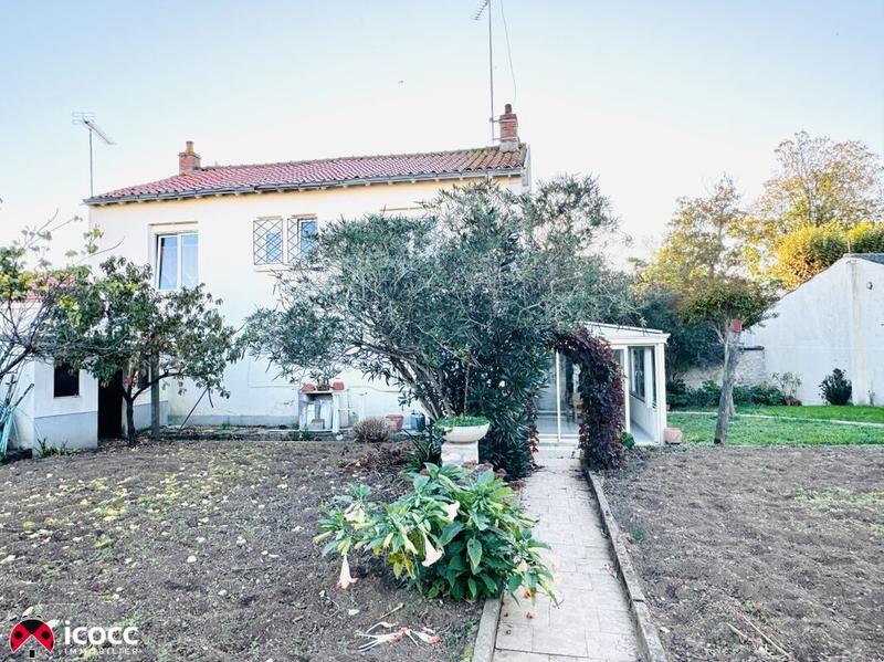 Maison - 143 m² - 6 pièces