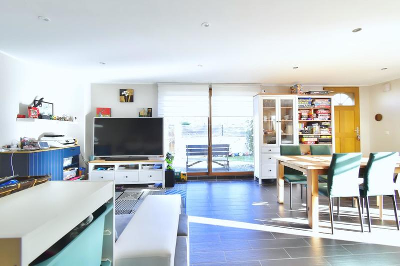 Maison - 140 m² - 5 pièces