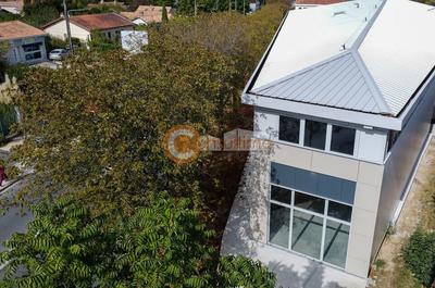 Local commercial - 104 m²