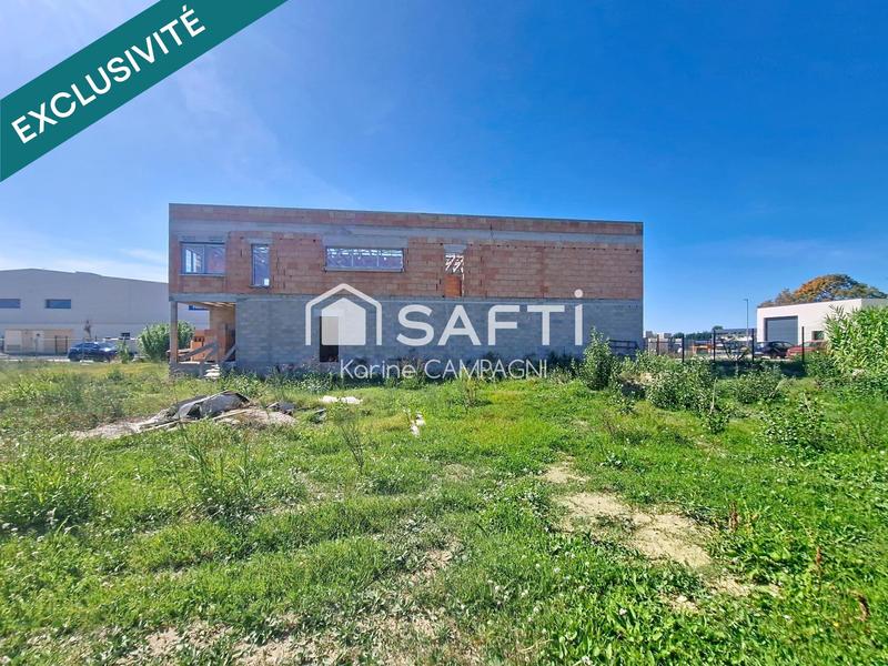 Local commercial - 1 009 m² - 5 pièces