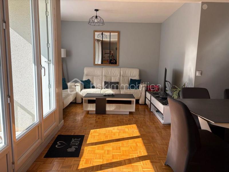 Appartement - 91 m² - 5 pièces