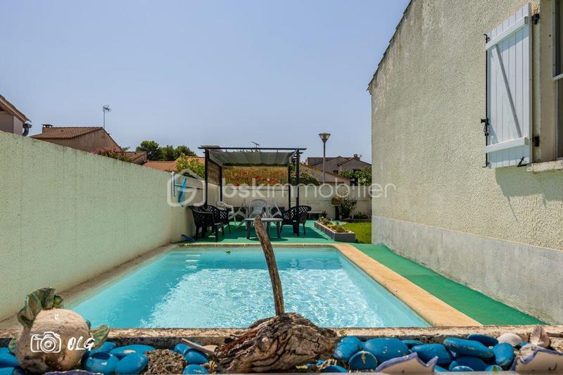 Maison traditionnelle - 146 m² - 6 pièces