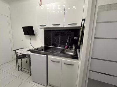 Appartement - 9 m² - 1 pièce