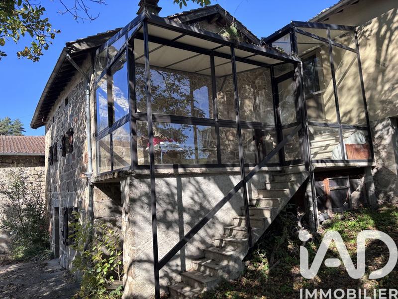 Maison - 112 m² - 8 pièces