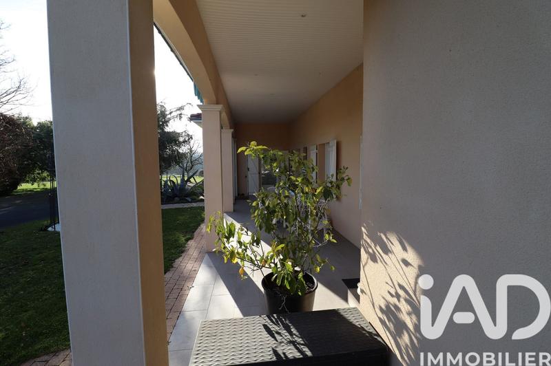 Maison - 142 m² - 5 pièces